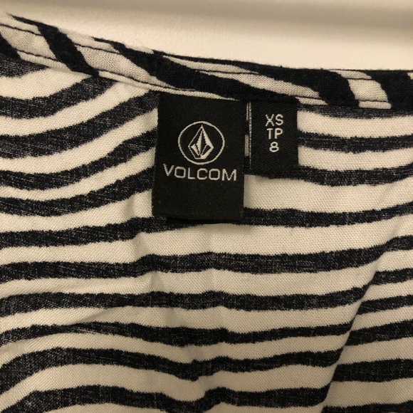 Zebra Volcom Tank with Faux Leather Straps, in GUC - Picture 2 of 4